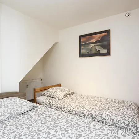 Appartement Mesnil Parc Des Expositions Bat B Rdj